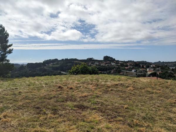 Terreno en Queiris, 71