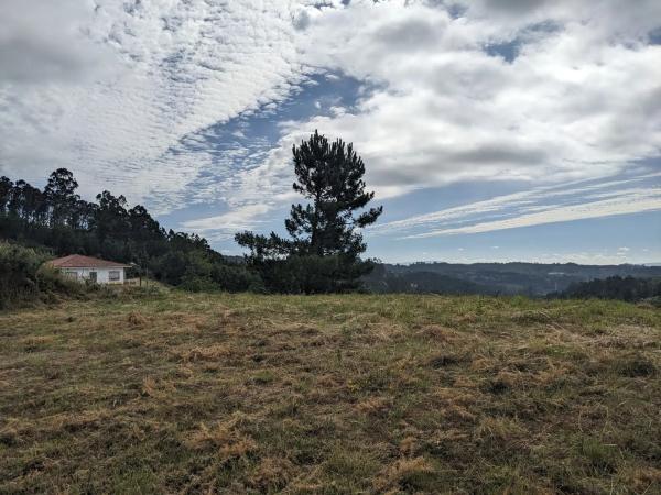 Terreno en Queiris, 71