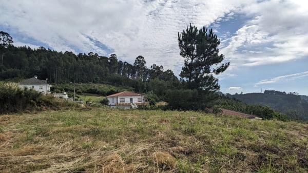 Terreno en Queiris, 71