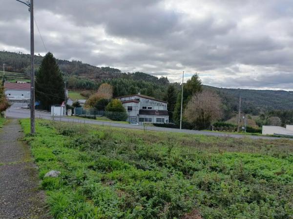 Terreno en Oza-Cesuras