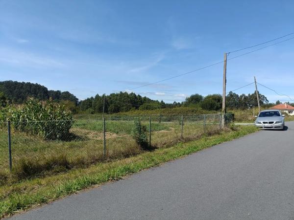 Terreno en Oza-Cesuras