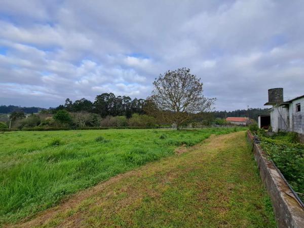 Terreno en Lugar Castros
