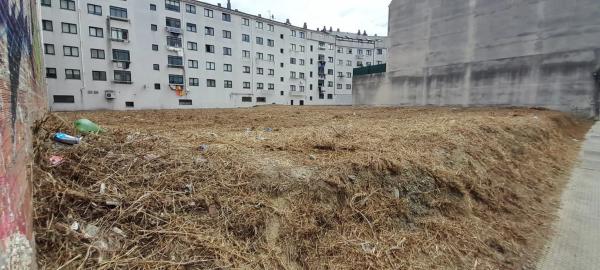 Terreno en calle Castelao, 1