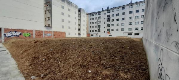 Terreno en calle Castelao, 1