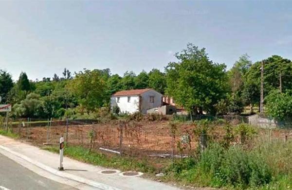Terreno en Coirós Arriba