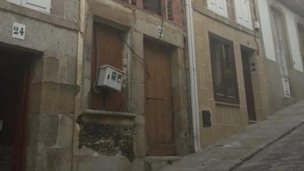 Terreno en calle Noas, 27