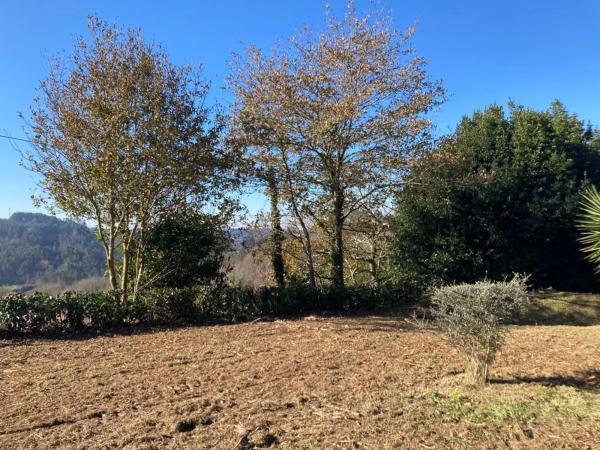 Terreno en Lugar Queiris, 38