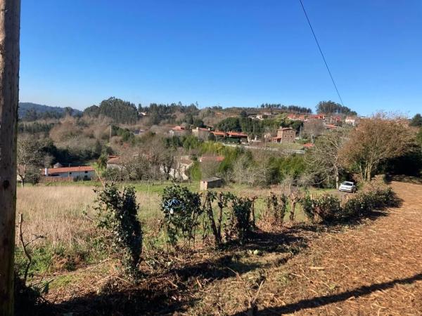 Terreno en Lugar Queiris, 38