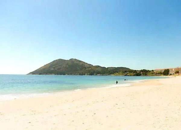 Terreno en carretera do faro s/n