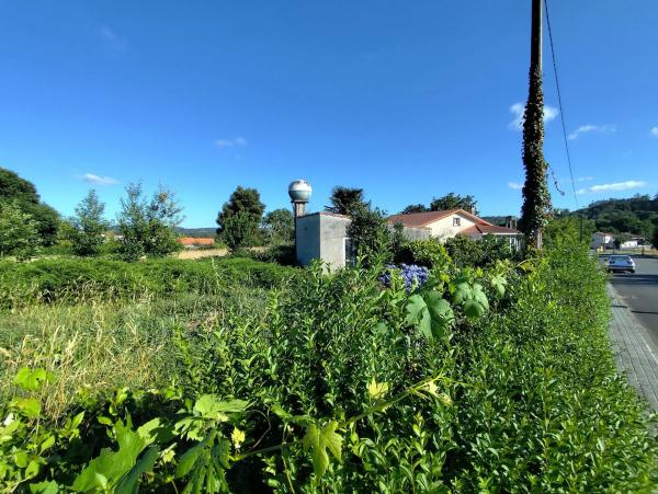 Terreno en calle Xulián Magariños, 28