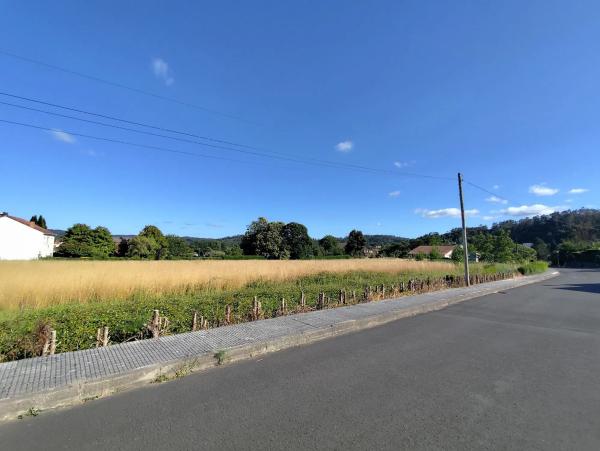 Terreno en calle Xulián Magariños, 28