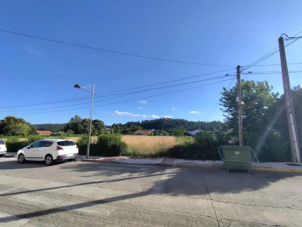 Terreno en calle Xulián Magariños, 28