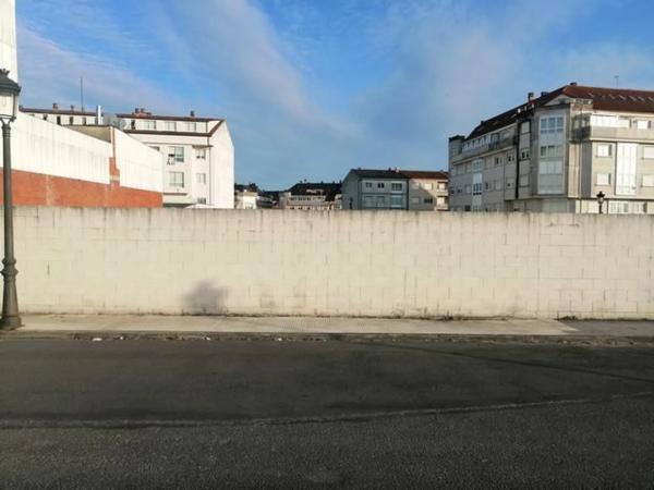 Terreno en avenida Brañas, 21