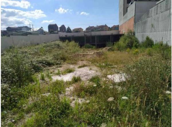 Terreno en avenida Brañas, 21