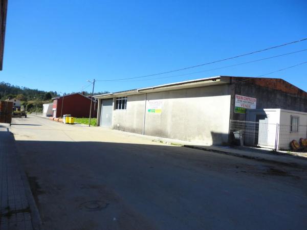 Terreno en avenida Vilachán s/n