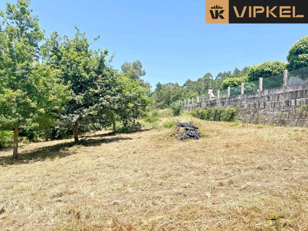 Terreno en avenida Galicia