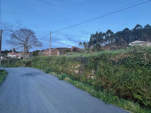 Terreno en Lugar Arredor, 1