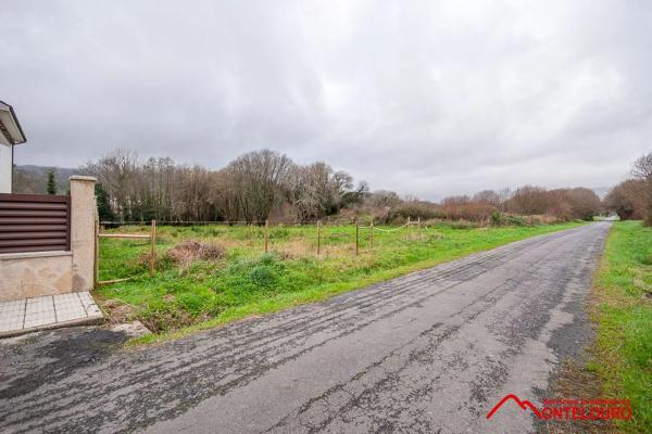 Terreno en avenida Compostela