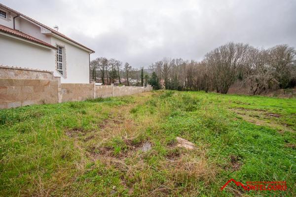 Terreno en avenida Compostela