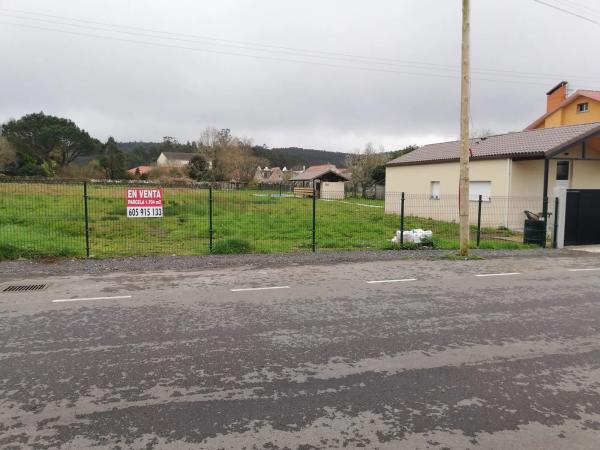Terreno en carretera de Róo s/n