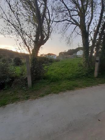 Terreno en calle lugar de espiñeirido s/n