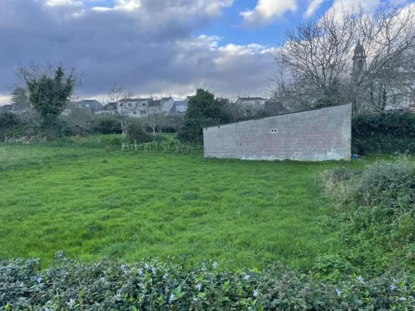 Terreno en calle Cedeira, 8