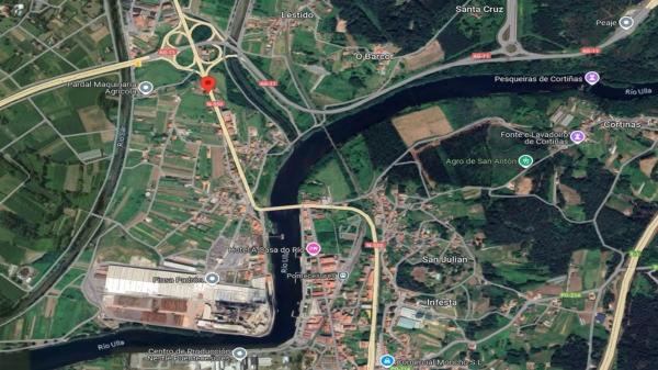 Terreno en avenida Pontecesures s/n None