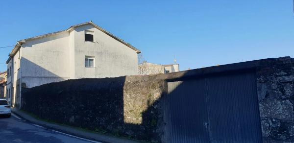 Terreno en calle Santiago