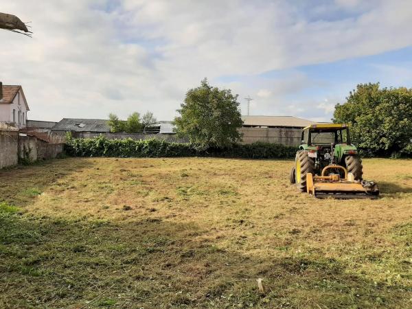 Terreno en carretera Loureiros, 9