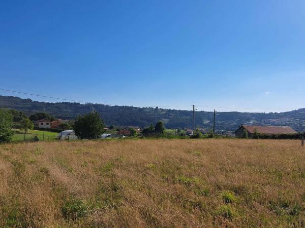 Terreno en Lugar Castro