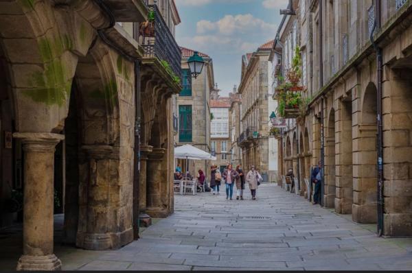 Terreno en Santa Mariña, 15702