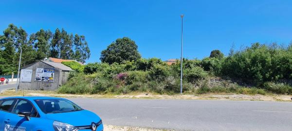 Terreno en calle do Xeixo, 8