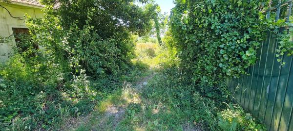 Terreno en calle do Xeixo, 8