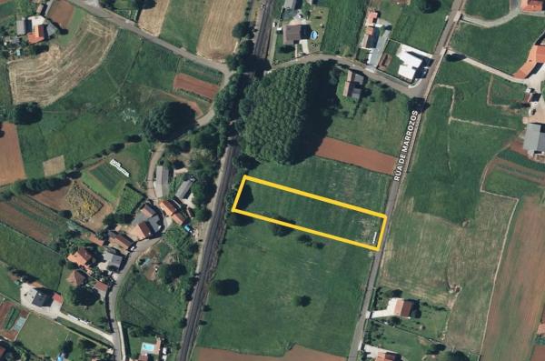 Terreno en calle de Marrozos, 8 -12