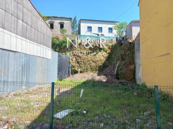 Terreno en calle da Torreira
