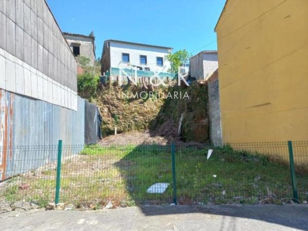 Terreno en calle da Torreira