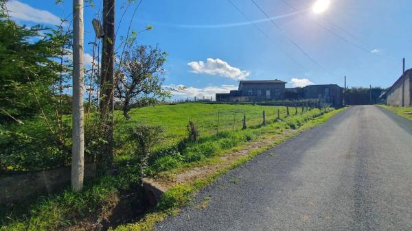 Terreno en Lugar Currais