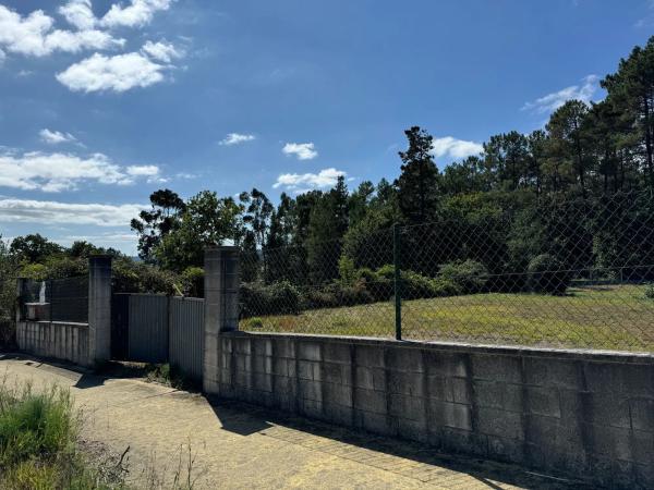 Terreno en travesía de Cacheiras