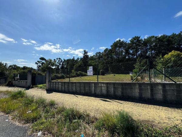 Terreno en travesía de Cacheiras