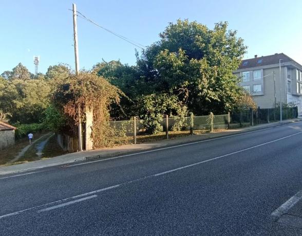 Terreno en avenida da Maía s/n