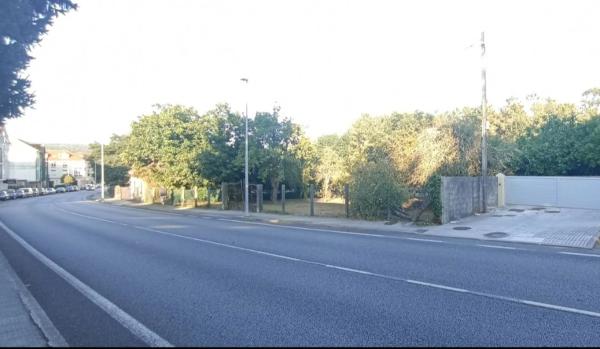 Terreno en avenida da Maía s/n