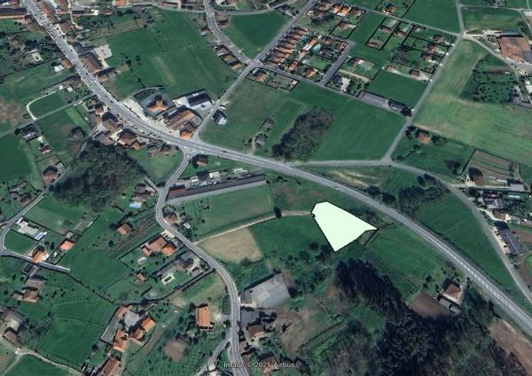 Terreno en calle Moreira s/n