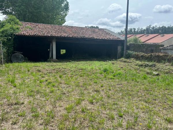 Terreno en calle de Vidán