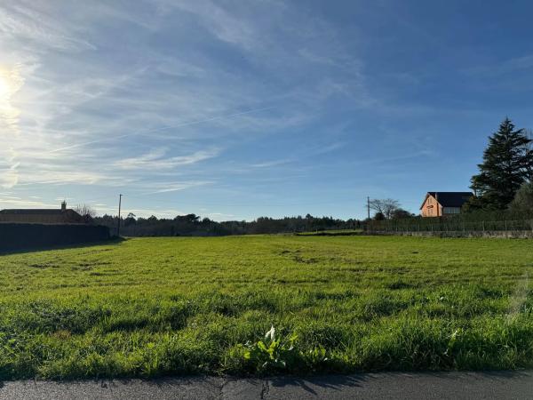 Terreno en Lugar Casaldomiro
