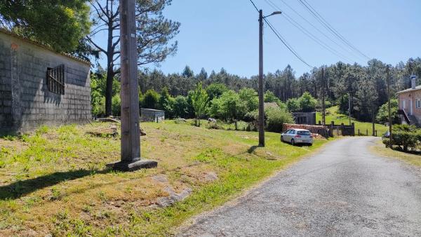 Terreno en Cornide, 770