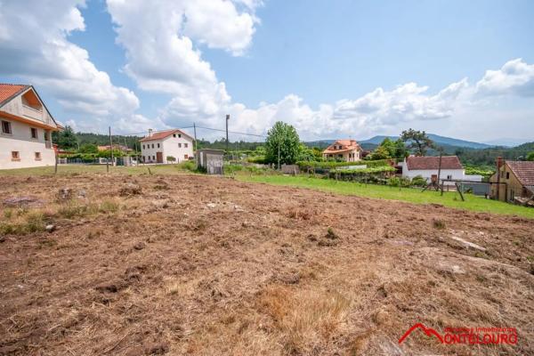 Terreno en Aldea Eirapedriña