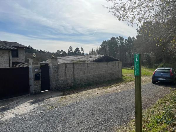 Terreno en Lugar de Guimaráns, 2