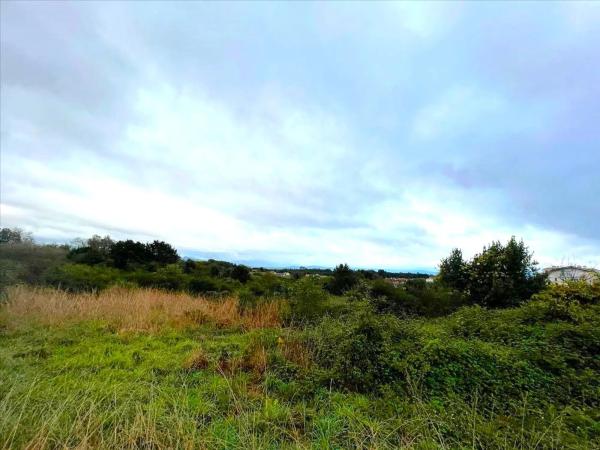 Terreno en calle Brañas de Atán