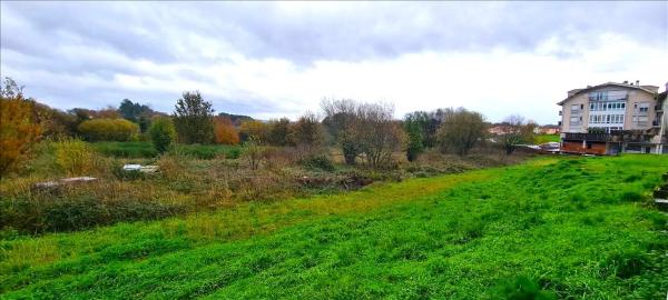 Terreno en calle Brañas de Atán