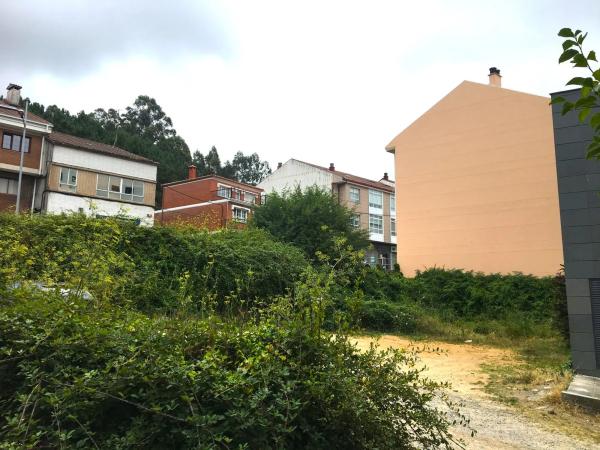 Terreno en calle Brañas de Atán